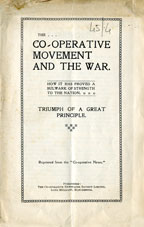 Copertina di The co-operative movement and the War